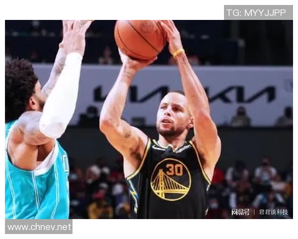 黄蜂火力全开！米勒砍下28分6篮板，黄蜂收获客场两连胜