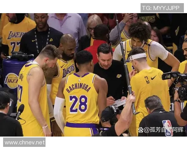 霍里：这场证明如果能流畅转移球而非依赖某球员 湖人能做到什么